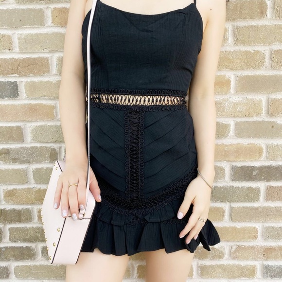 Gaby’sBags👜💕-NWT Michael Kors Large Crossbody - Picture 3 of 3